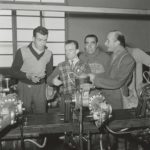 1950 Οι πρωταθλητές ποδηλασίες Robet και Robic στο εργοστάσιο της Innocenti