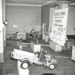 1951 Ο τίτλος του παγκόσμιου ρεκόρ με τον κινητήρα Lambretta 125 cc απονέμεται στον Minetti στο Μιλάνο