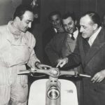 1957 Ο Τοτό πάνω σε μια Lambretta 150 LD
