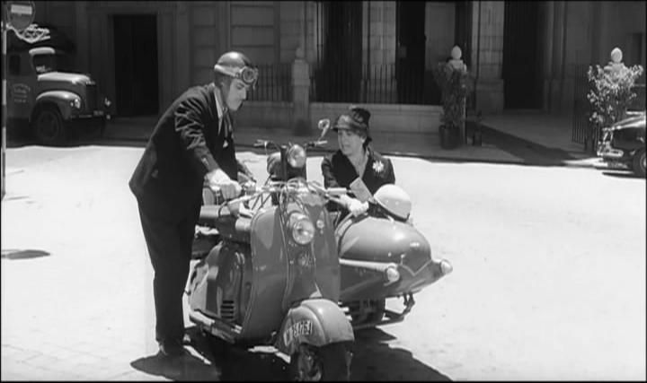 1960 Lambretta LD 125 in El Verdugo, Movie, 1963 sidecar