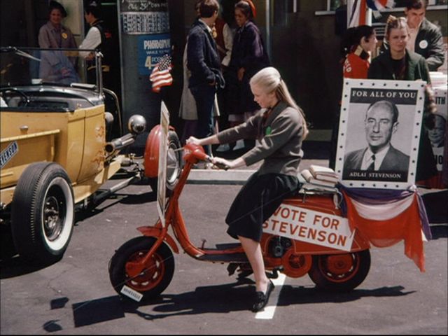 Lambretta LI in Happy Days, TV Series, 1974-1984 Ep. 2.15