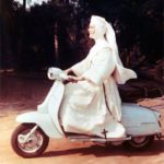 Debbie Reynolds & Lambretta in The Singing Nun